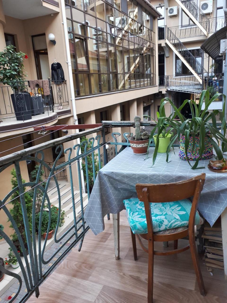 Apartment - Heart Of Odessa 外观 照片